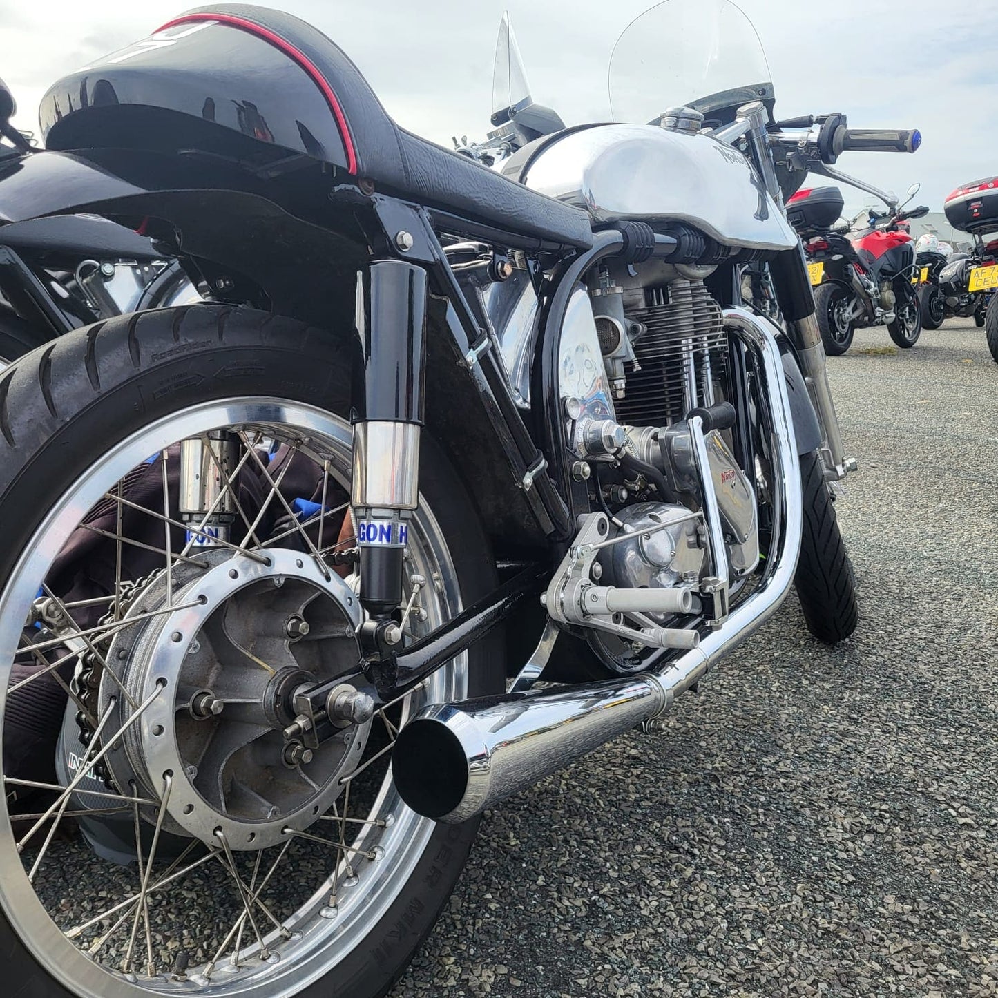 09 HAGON | Série Roadshock SS3